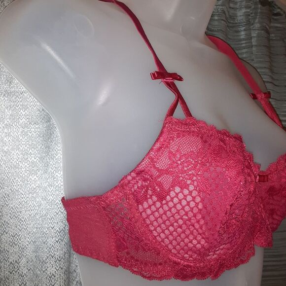 Youmita 38B Persian Red Unpadded Soft Lace Bra NWT - Picture 4 of 6